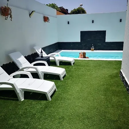 Sunny Paradise, Heater Pool * קורלחו