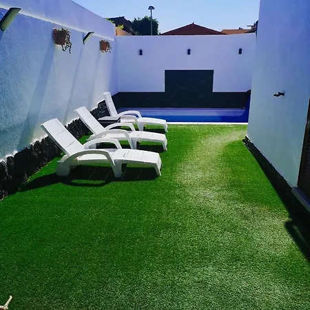 Sunny Paradise, Heater Pool