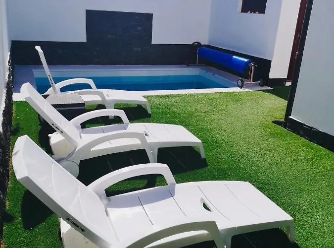 Sunny Paradise, Heater Pool Vila Corralejo