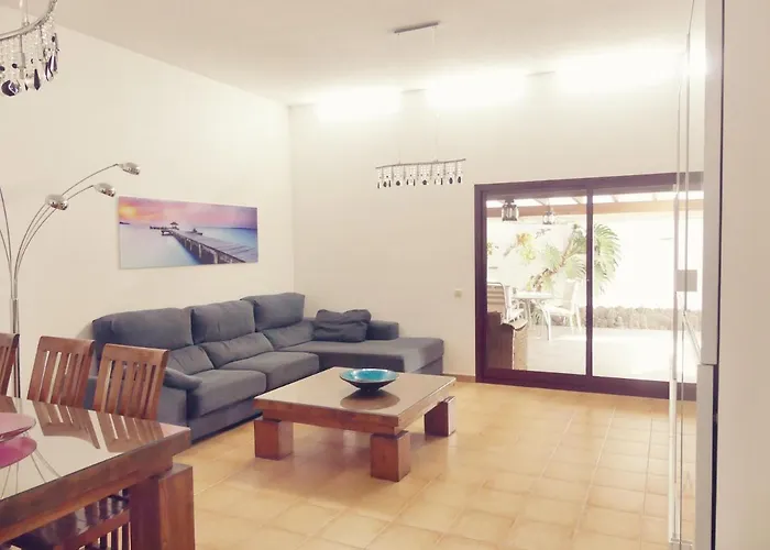 Sunny Paradise, Heater Pool Villa